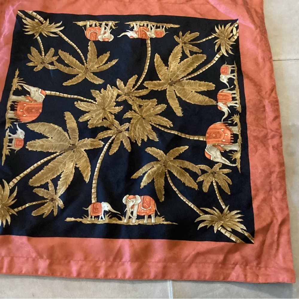 NWT Jim Thompson Brand 100% Thai Silk Elephant Print Pillowcase